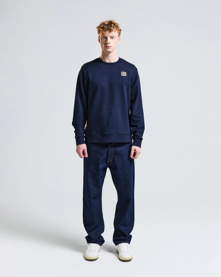 Aquascutum BADGE CREWNECK BLU
