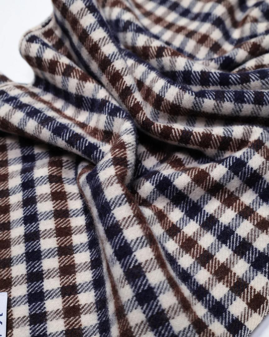 ext-185447-3-2927-1762167914 Aquascutum Wool Iconic Scarf
